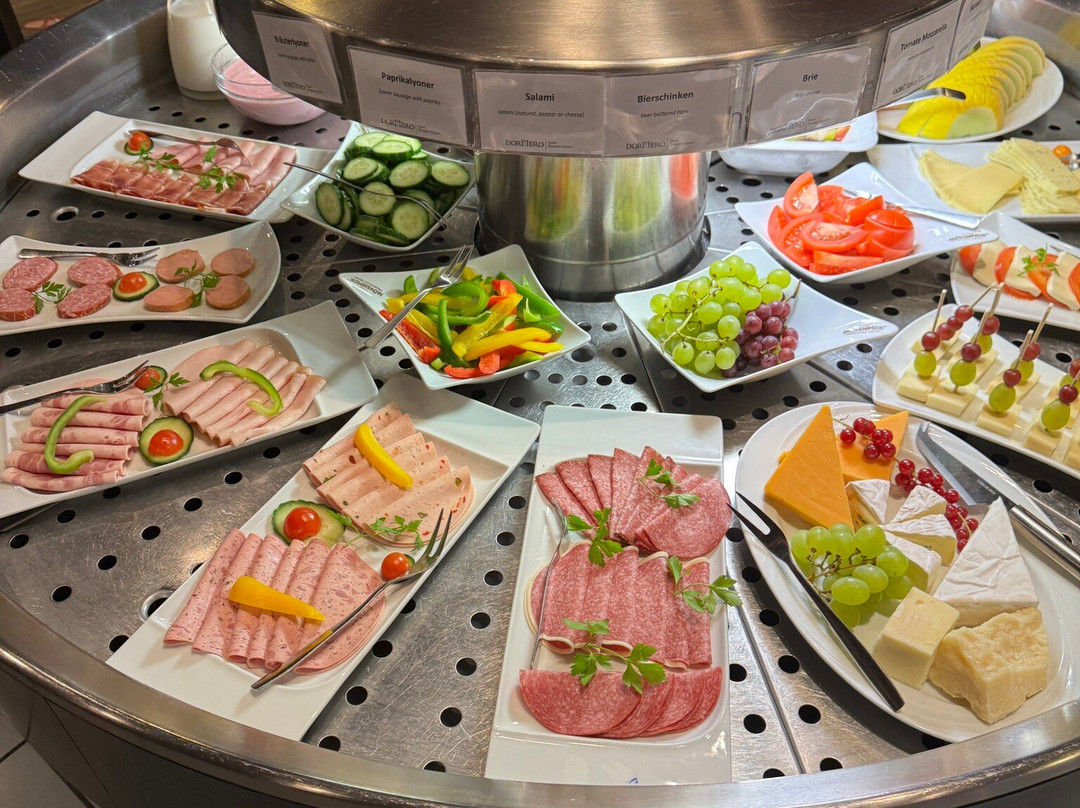 德累斯顿黑德酒店主图