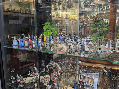 Au Plat D'étain-巴黎必去景点