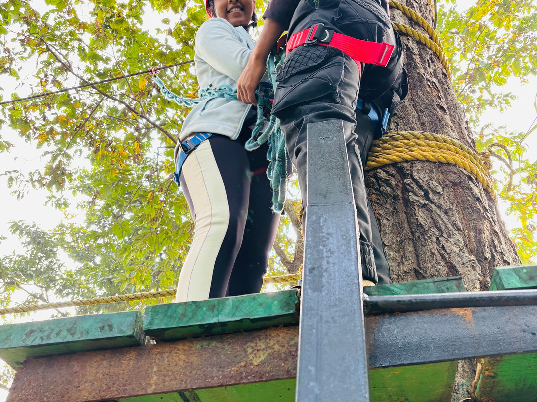 Lulung Aranya Nivas Resort主图