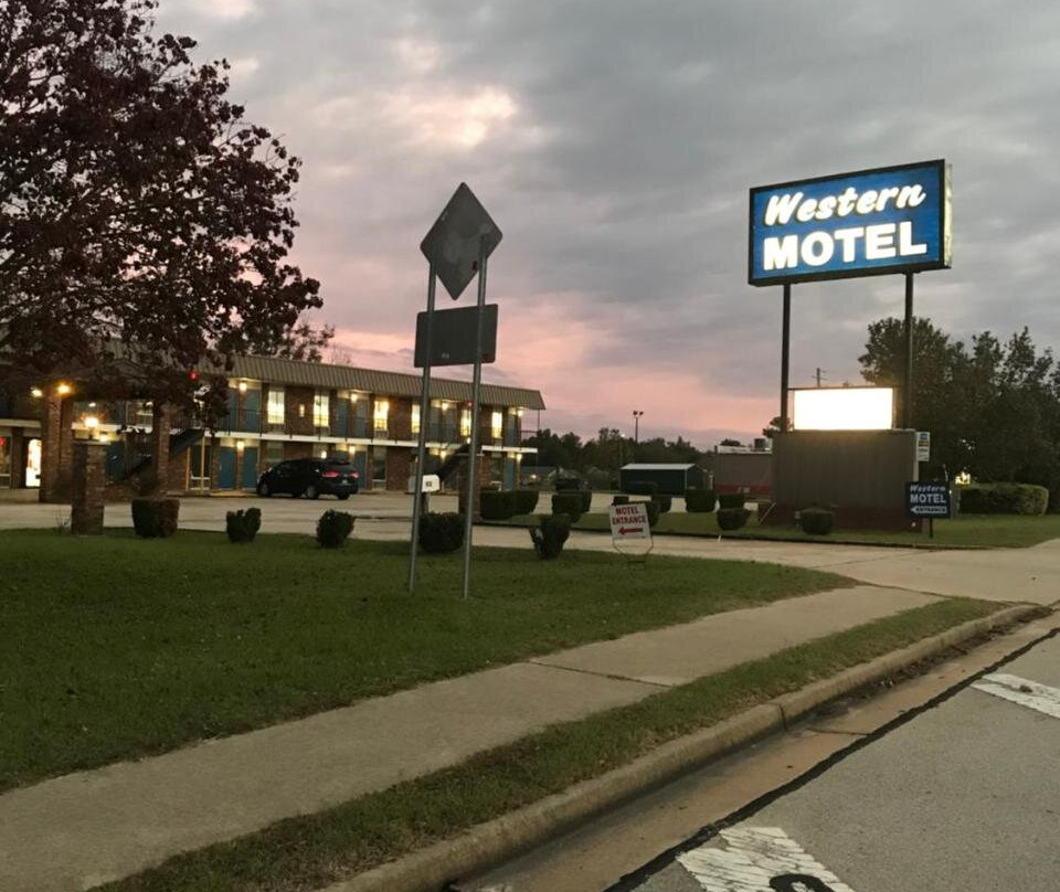 Western Motel