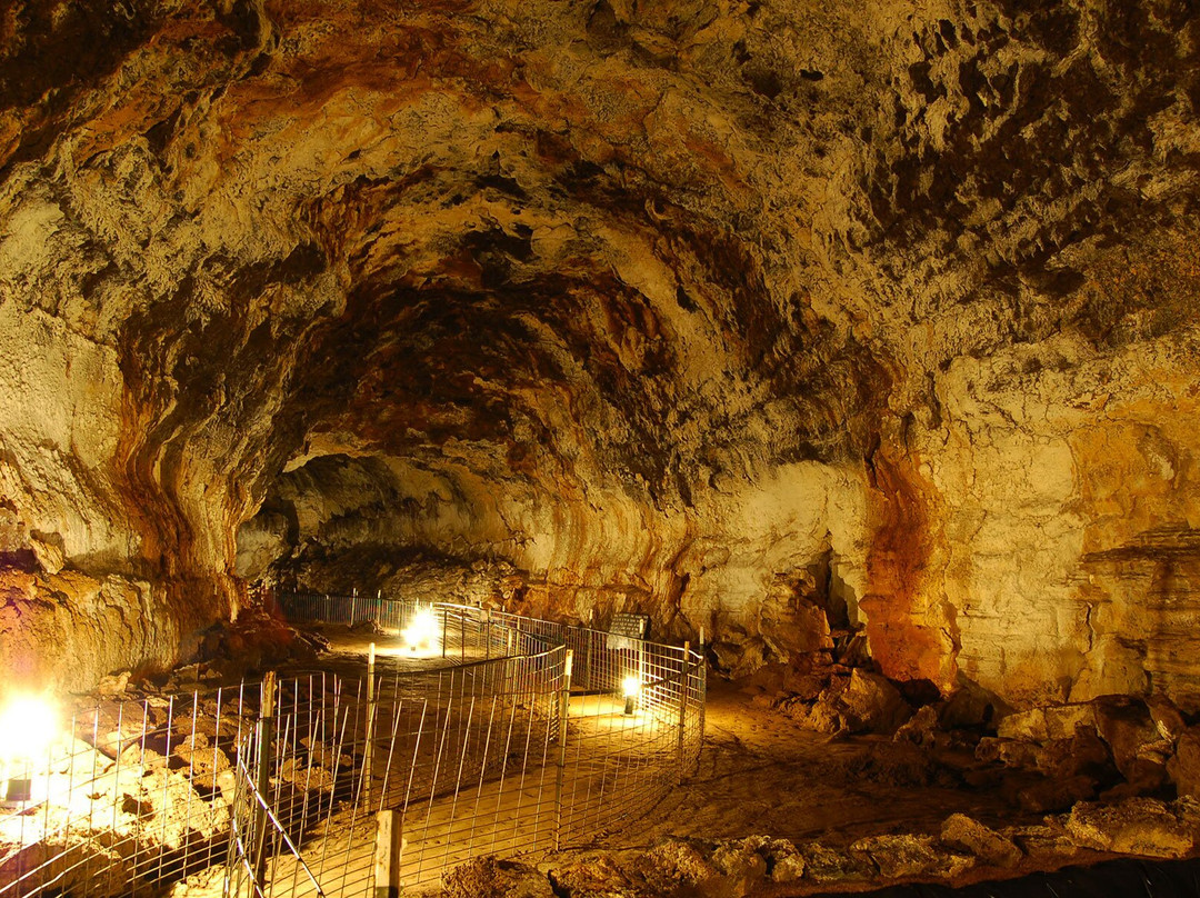 Idaho's Mammoth Cave-Shoshone必去景点