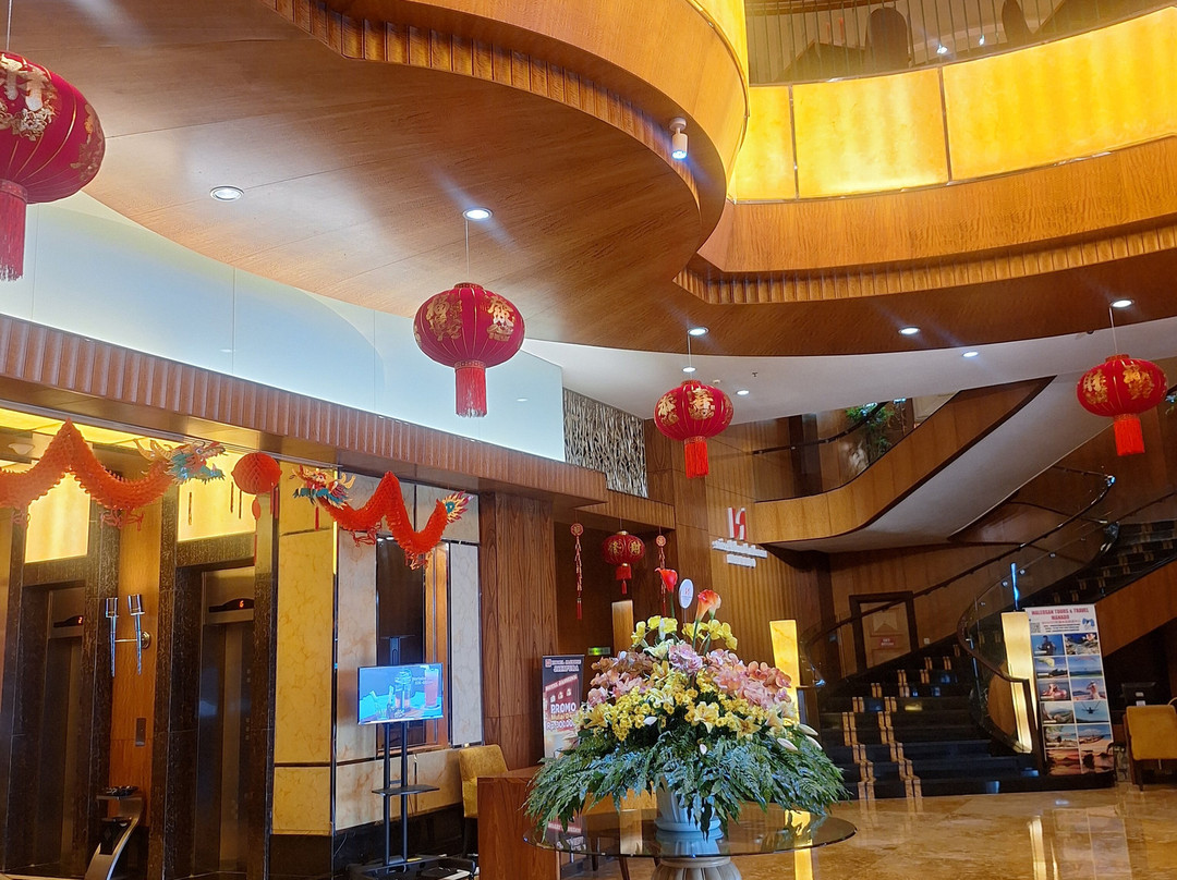 万鸦老瑞士贝尔酒店主图