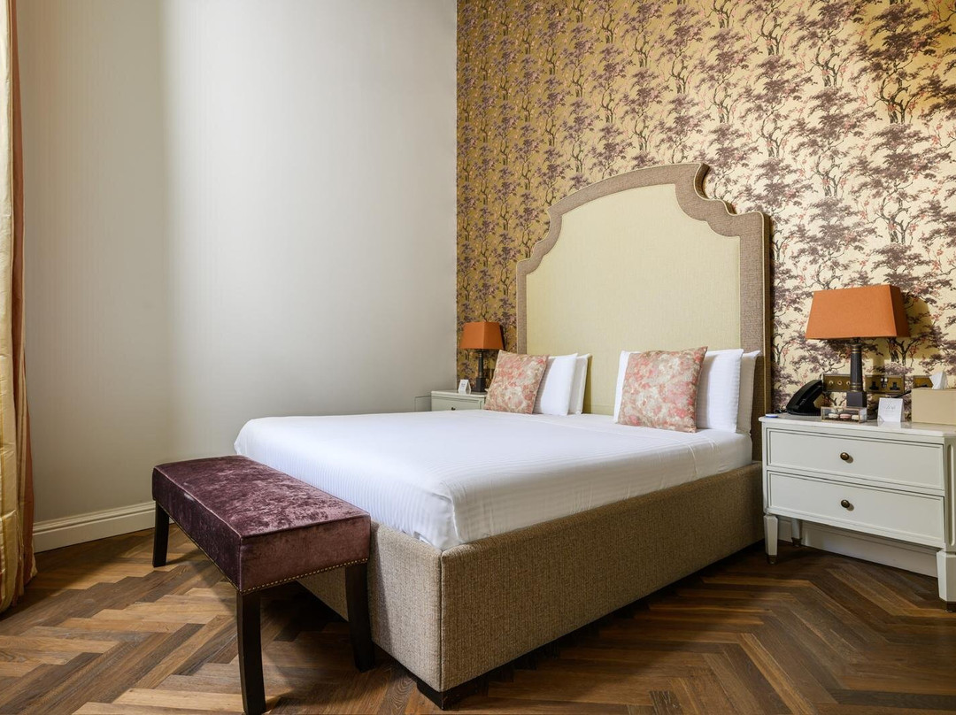 Palazzo Bifora主图