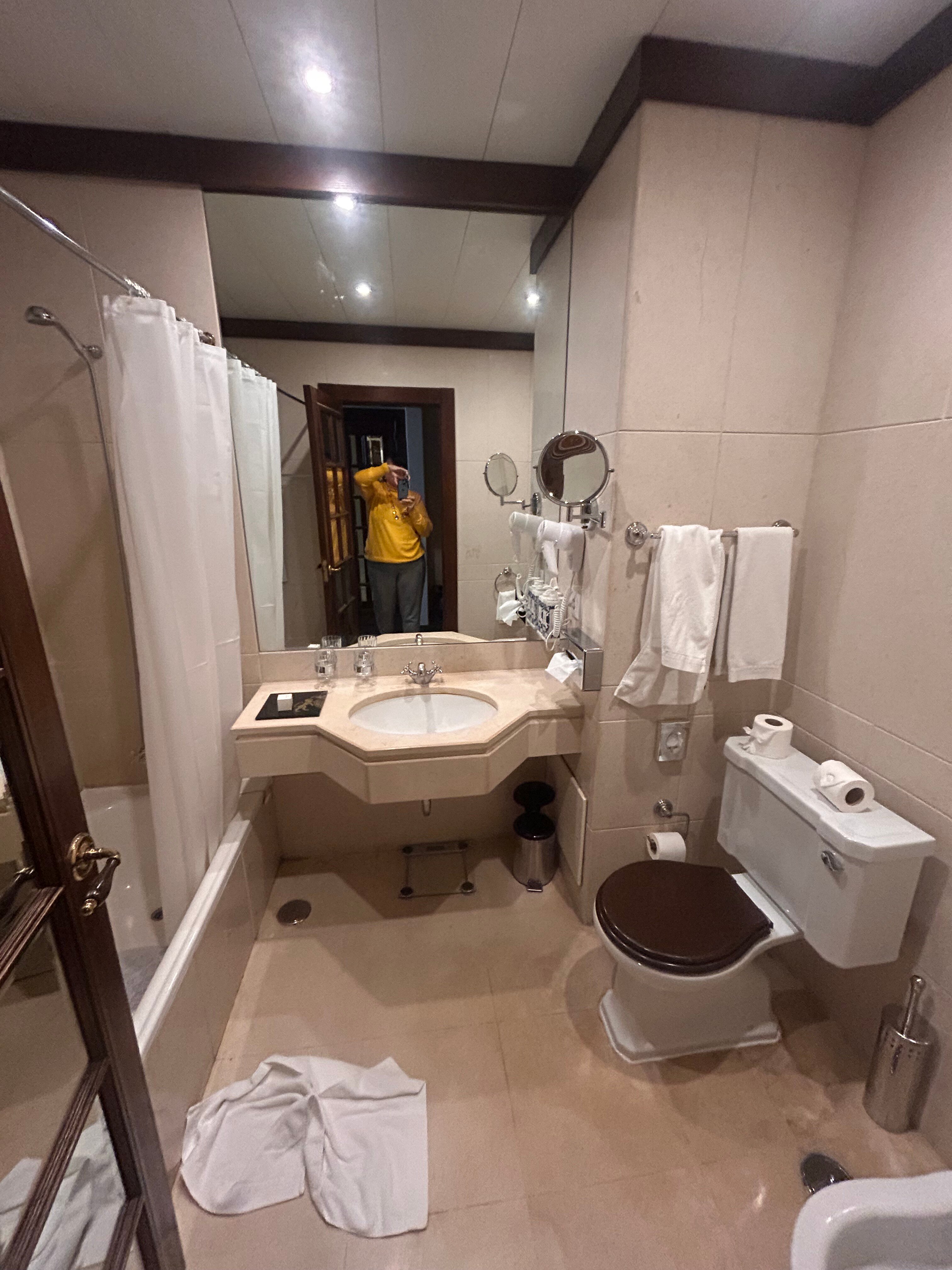 Hotel Inglaterra - Estoril-浴室