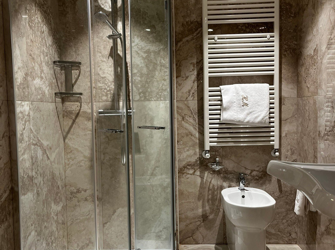 Moderno Hotel Pavia主图