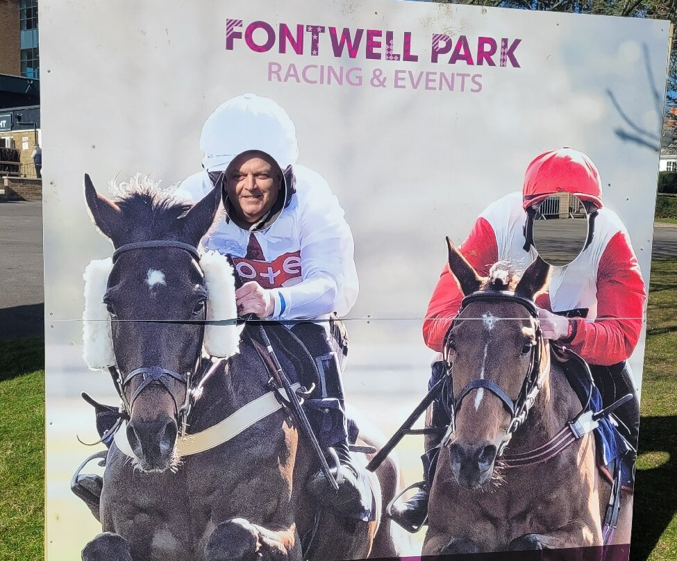 Fontwell Park Racecourse景点图片