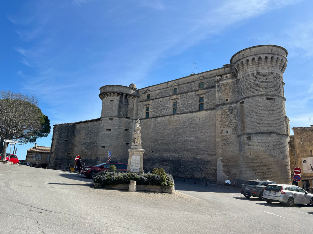 Gordes Castle景点图片