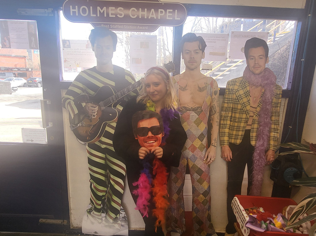 Holmes Chapel Station