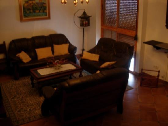 La Casa con Libros主图