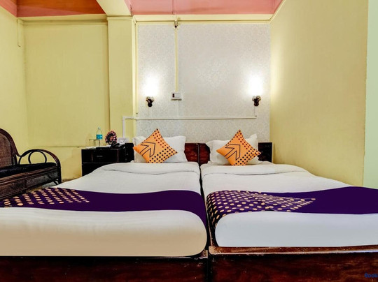 SPOT ON 64925 Durba 2主图