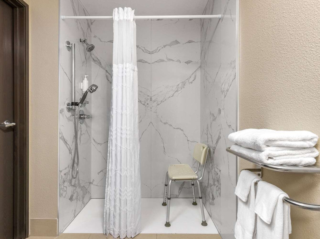 威廉姆斯酒店住宿-威廉姆斯戴斯酒店