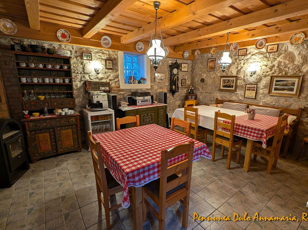 Dulo Annamaria Guesthouse