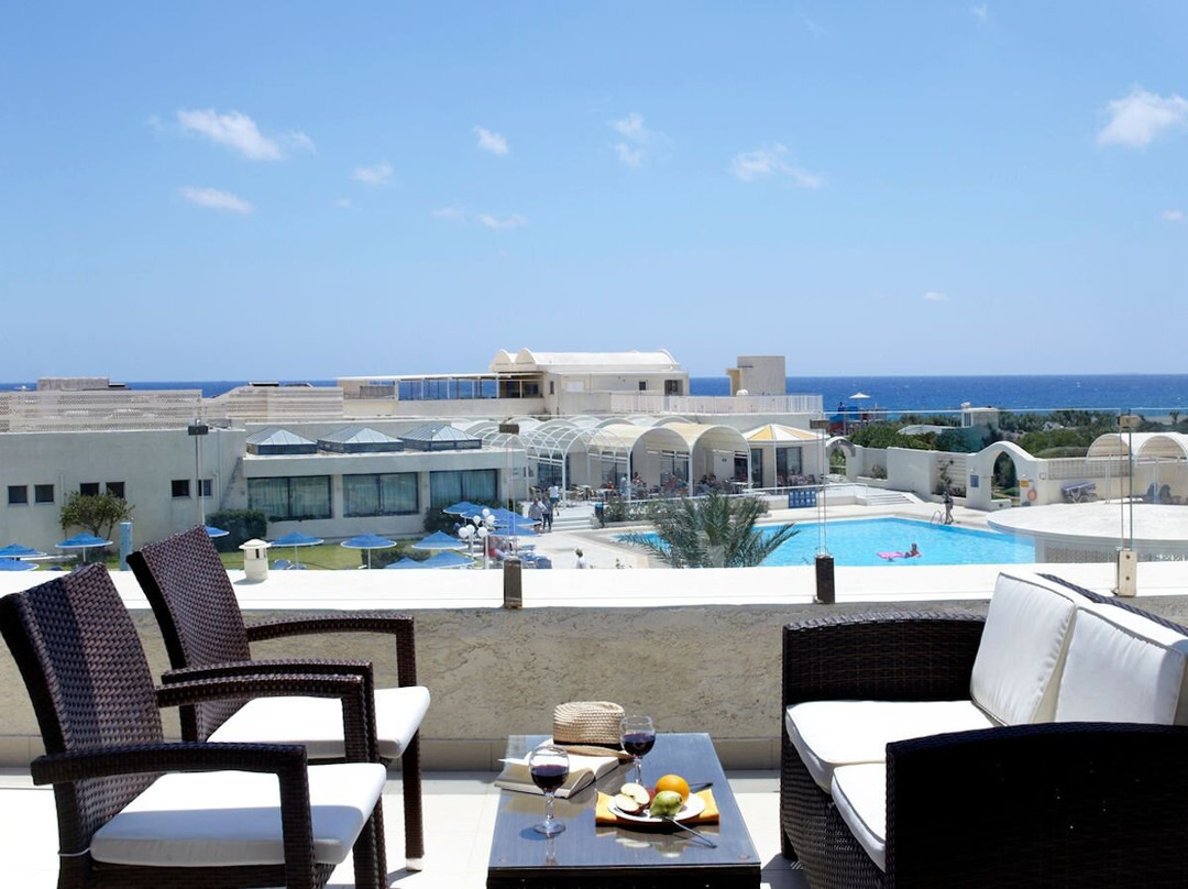 Mare Blue Hotel主图