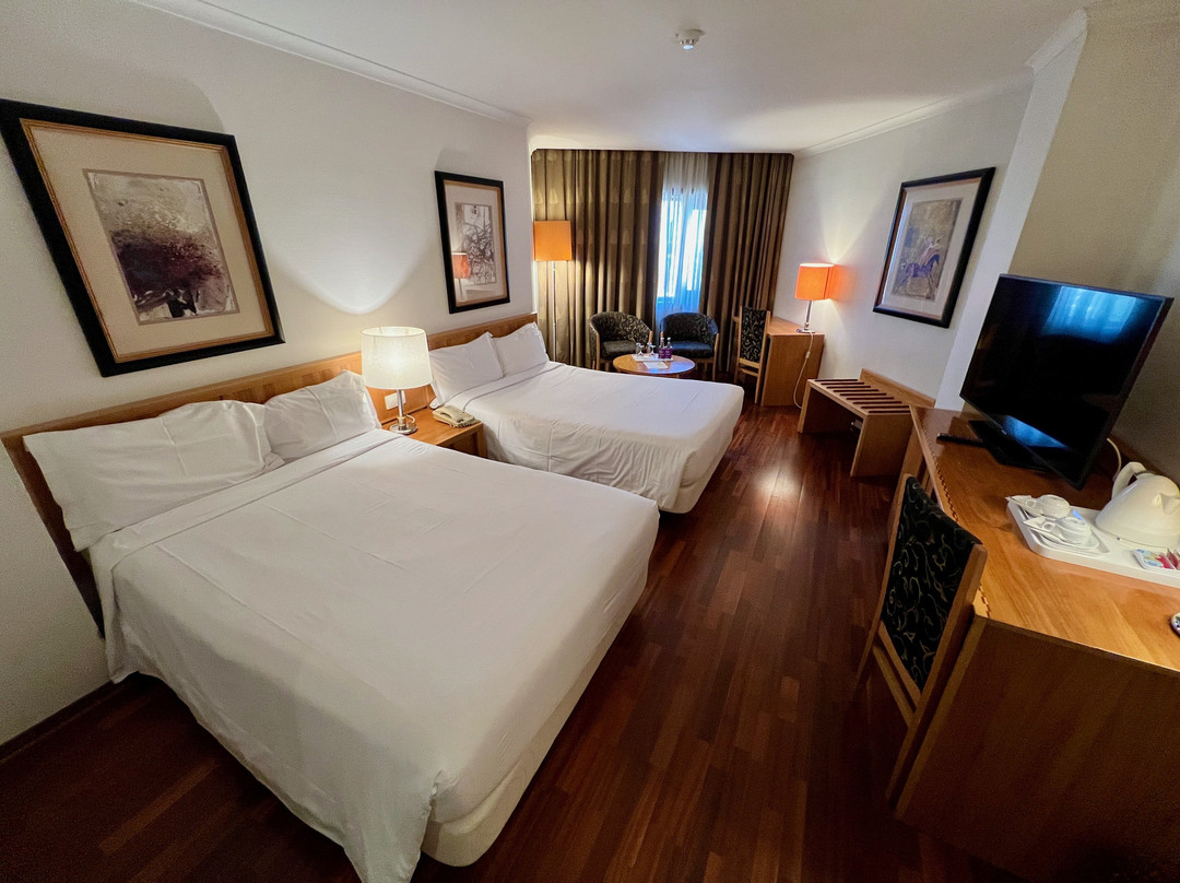 雷迪森布鲁酒店主图