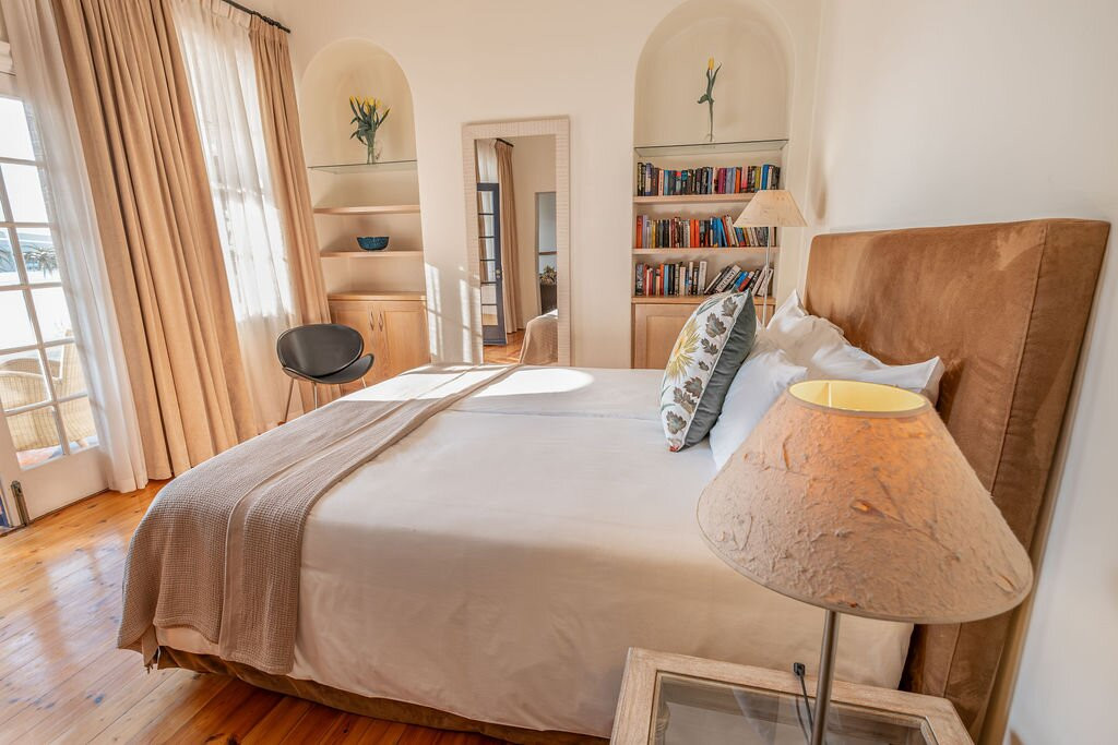 华登套房旅馆主图