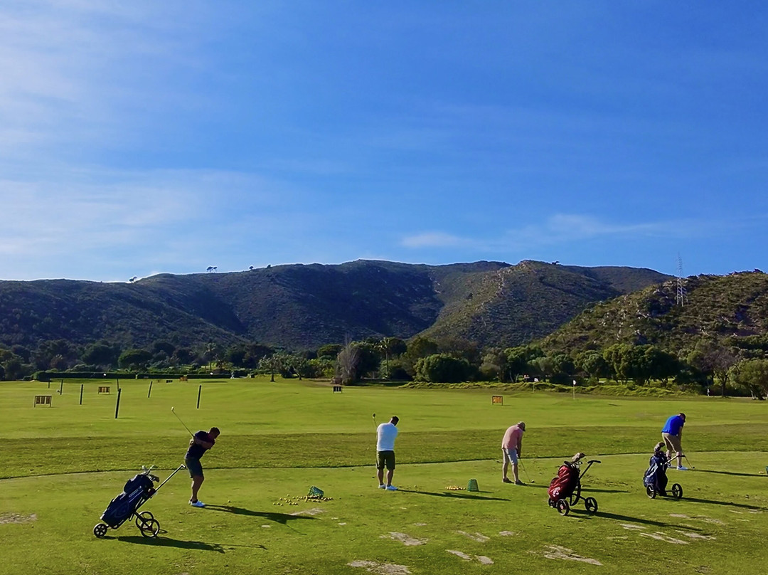 Golfschule Michel Monnard-卡普德佩拉必去景点