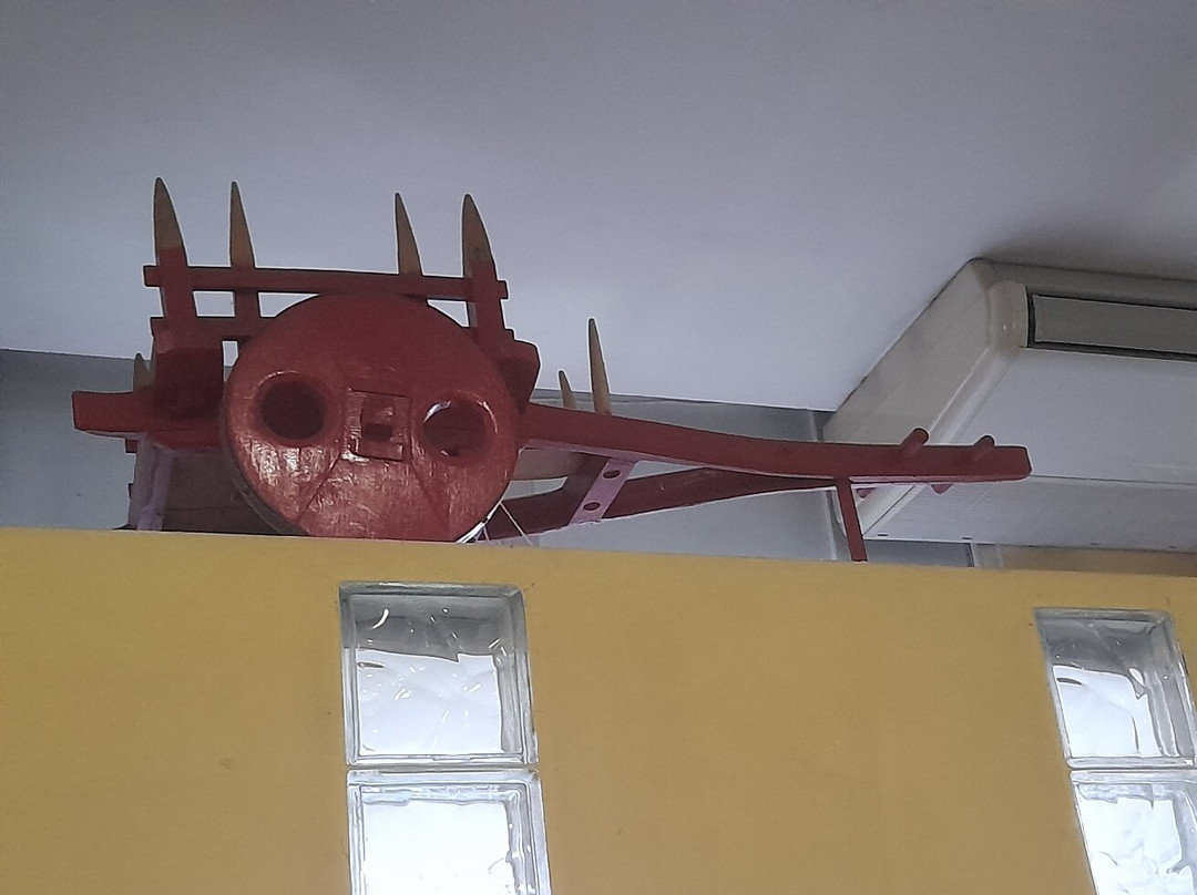 Akapour