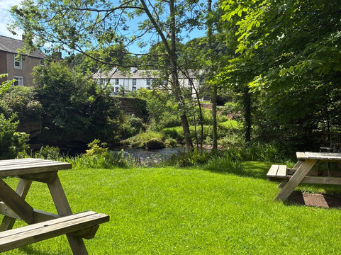 史丹利阿尔姆斯酒店主图