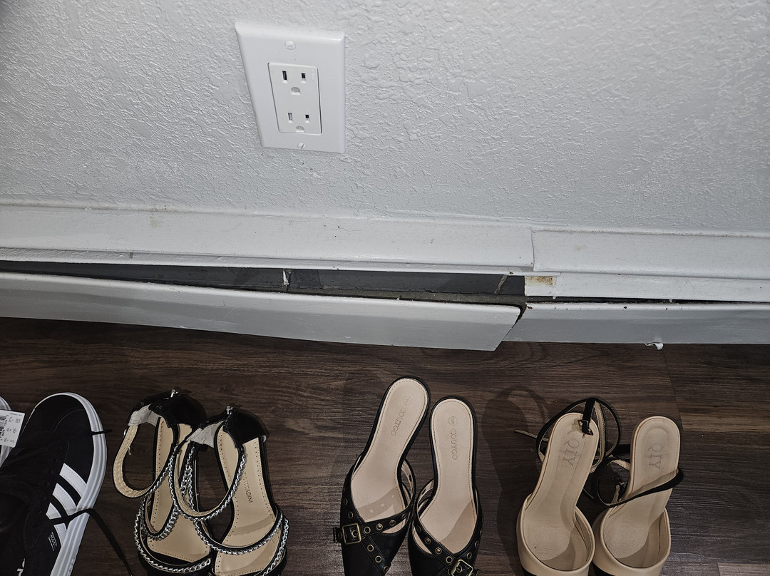 水牛城机场拉金塔旅馆主图