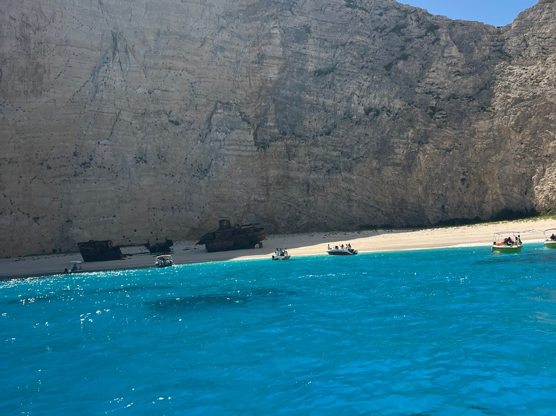 Life And Boat Private Tours-提斯里菲必去景点