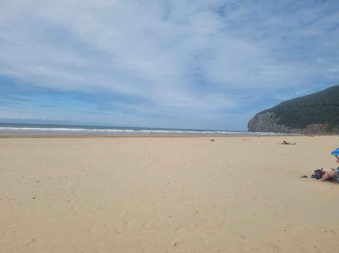 Playa De Berria-Santona必去景点