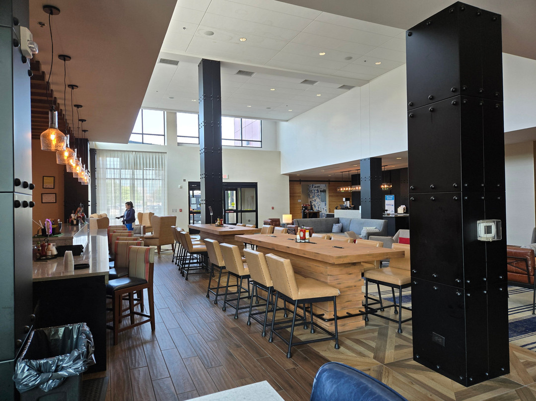 Hyatt Place Ann Arbor主图