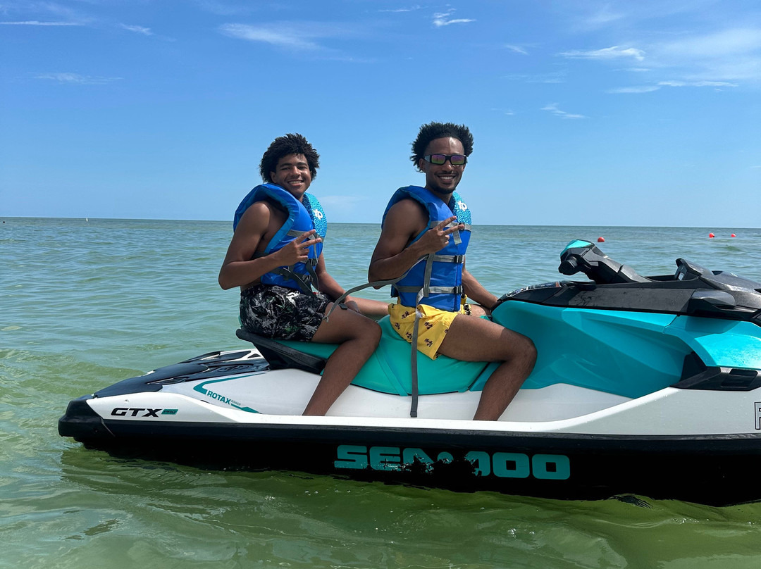 Jet Set Water Rentals-North Redington Beach必去景点