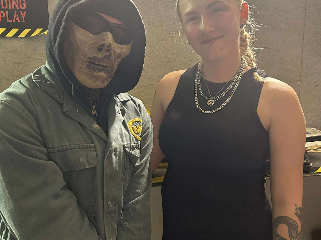 Zombie Uprising-切斯特菲尔德必去景点