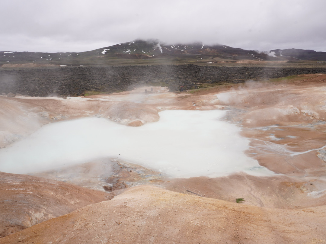 Leirknjúkur-米湖必去景点