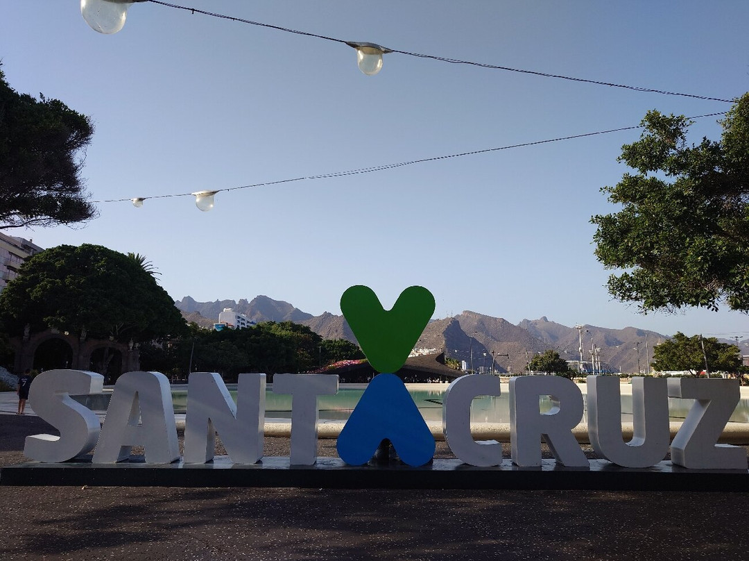 Plaza de Espana-圣克鲁斯-德特内里费必去景点