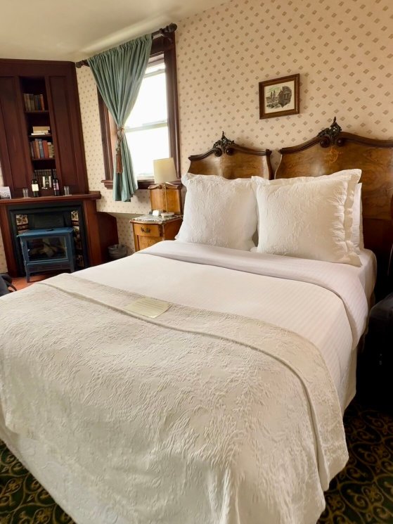 The Inn at 2nd & C-客卧