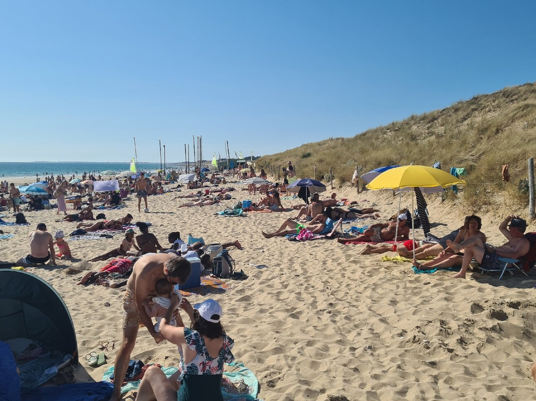 Plage Gros Jonc-雷岛必去景点