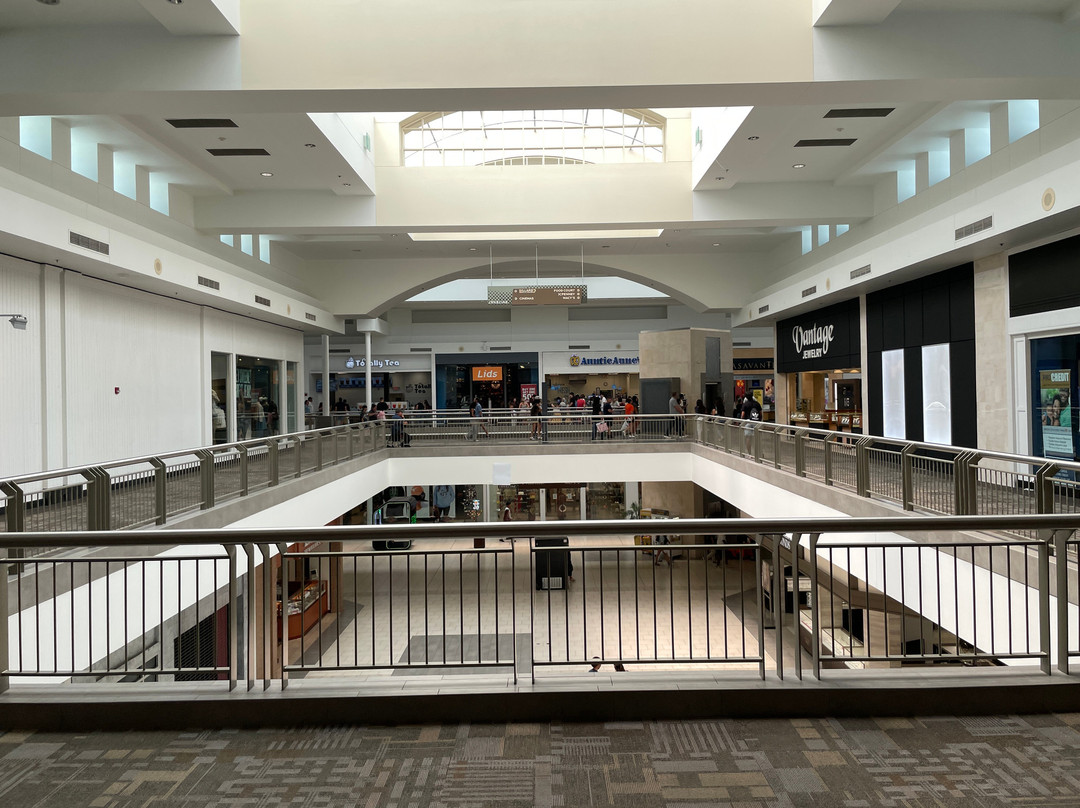 Lakeline Mall-斯德伯克必去景点