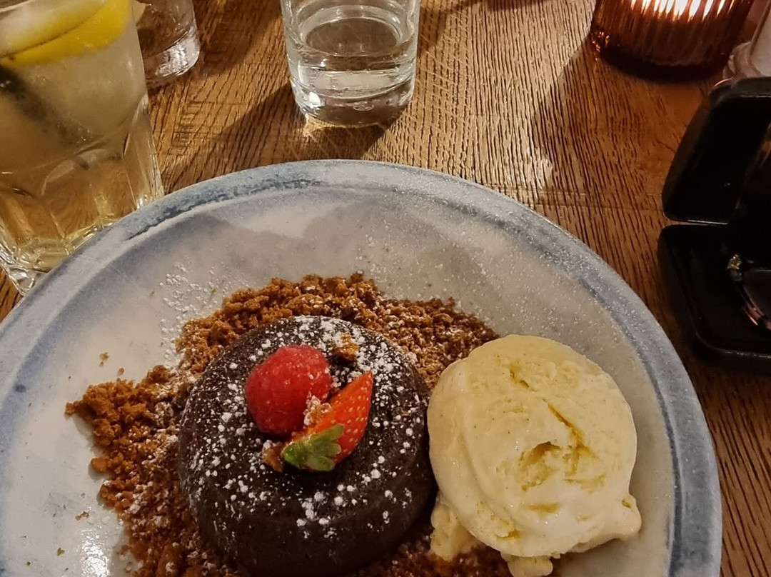 福克斯旅馆主图