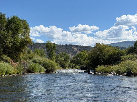 Aspen Whitewater Rafting-阿斯蓬必去景点