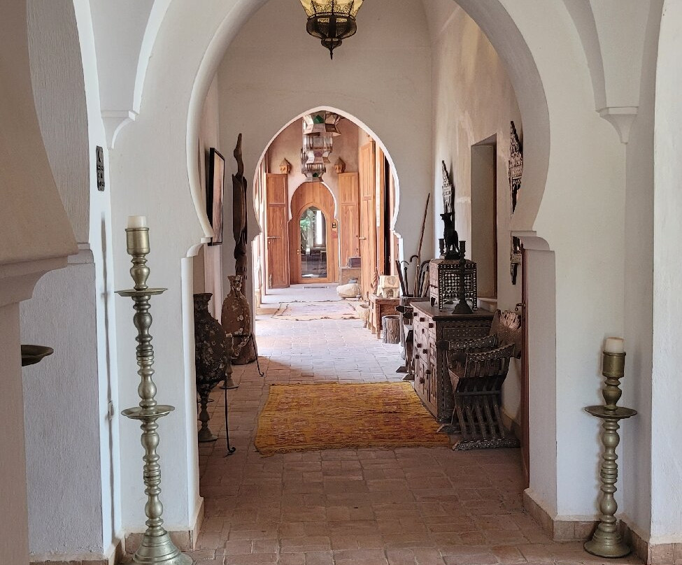 Palais Claudio Bravo主图