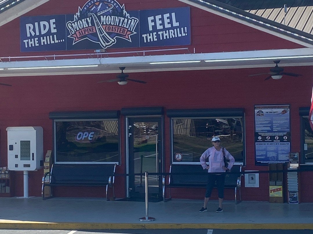 Smoky Mountain Alpine Coaster-皮金福奇必去景点