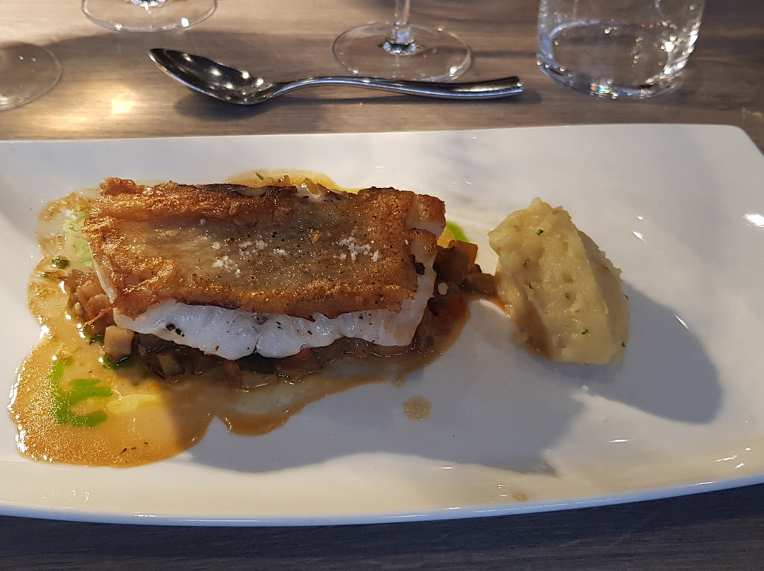 Hotel Spa et Restaurant au Chasseur主图