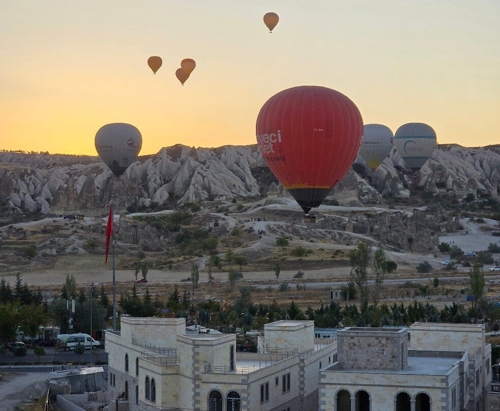 Zeyvona Travel Cappadocia Hot Air Balloon-格雷梅必去景点