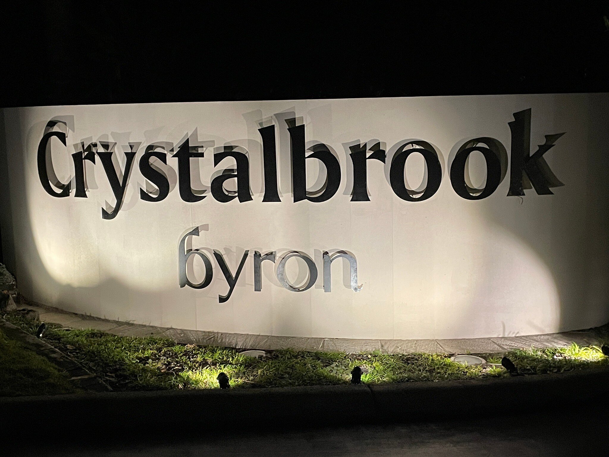 Crystalbrook Byron-官方