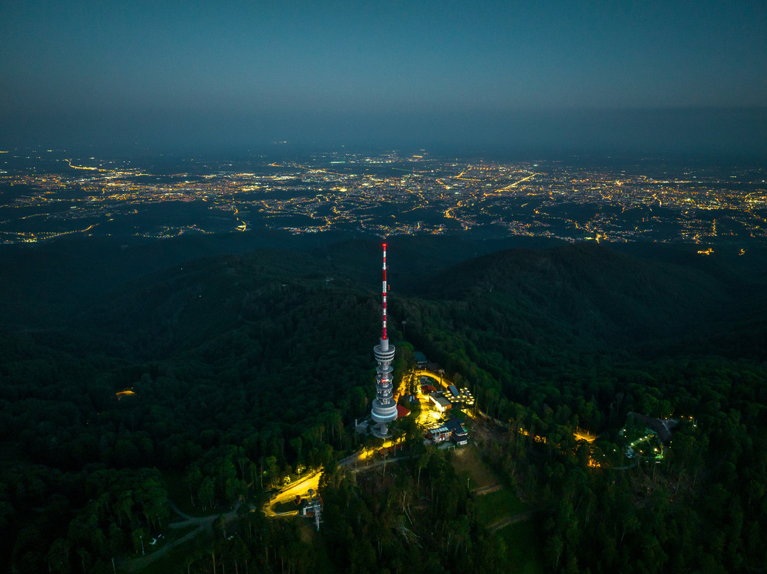 Sljeme 360° - OIV tower Sljeme-萨格勒布必去景点