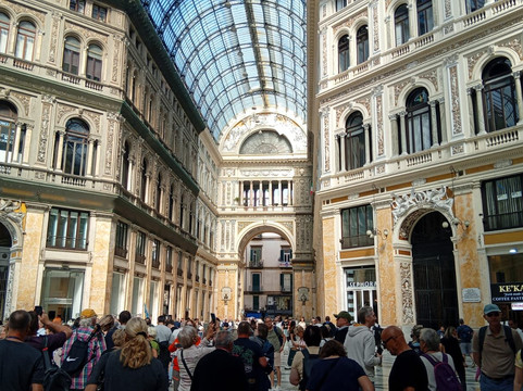 Vascitour-那不勒斯必去景点