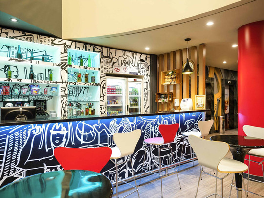 宜必思坎皮纳斯酒店