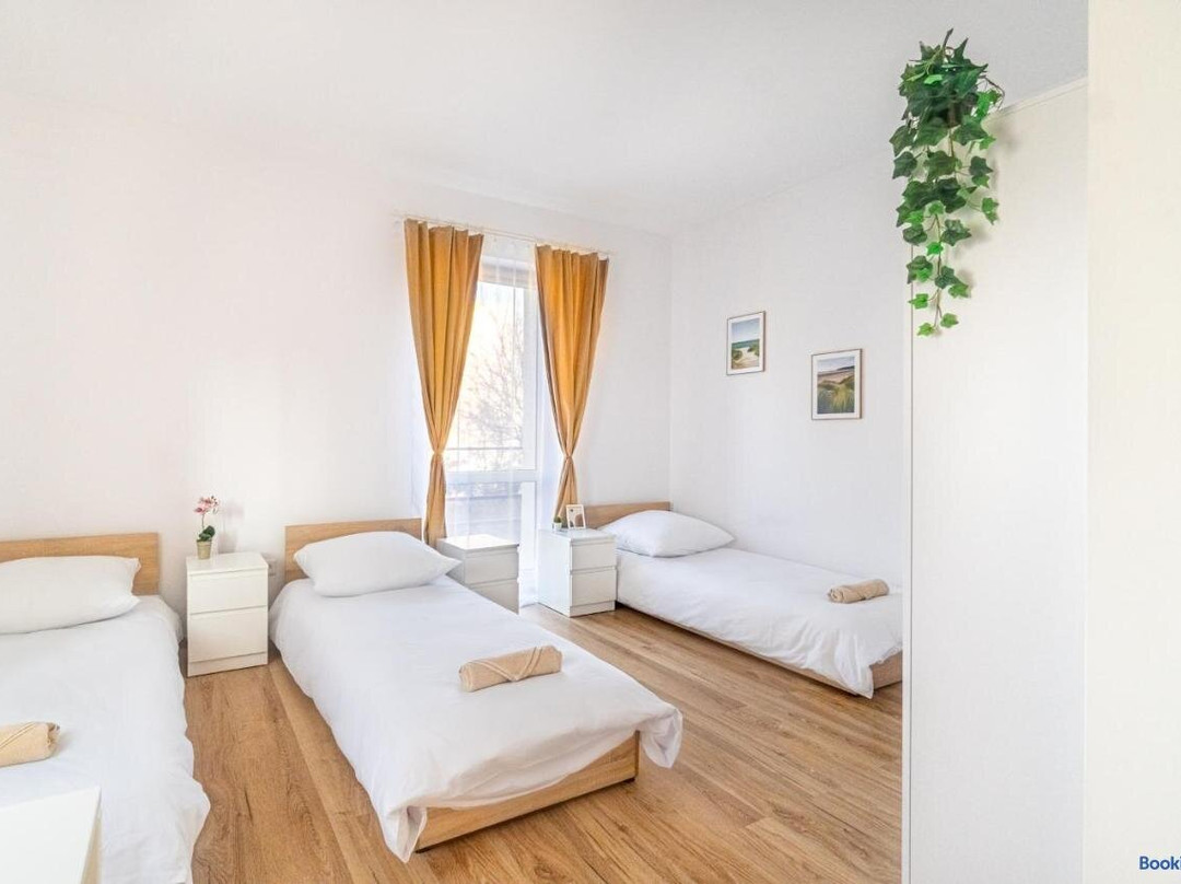 Hostel Pw Invest Home