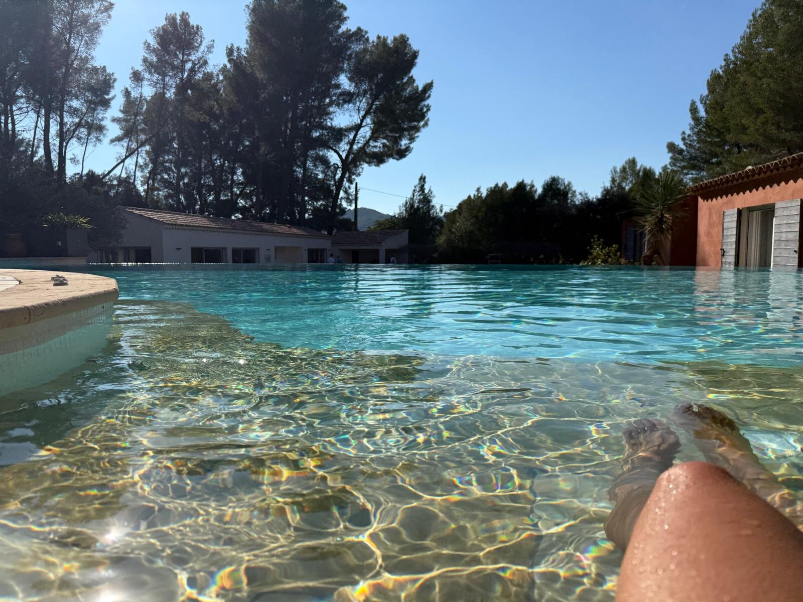 La Maison du Castellet-泳池