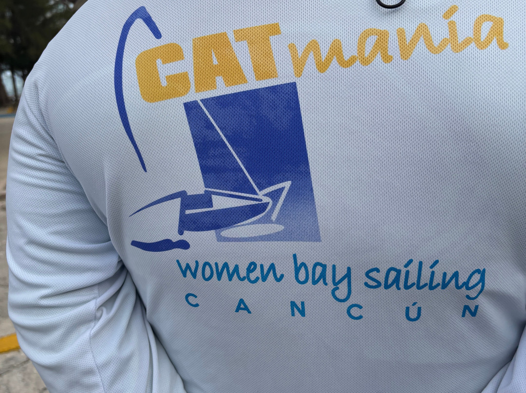 Catmania Catamarans-Costa Mujeres必去景点