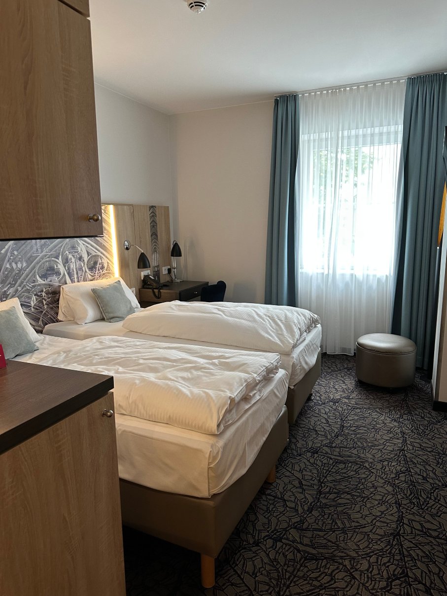 大教堂老城城市经典酒店-客卧