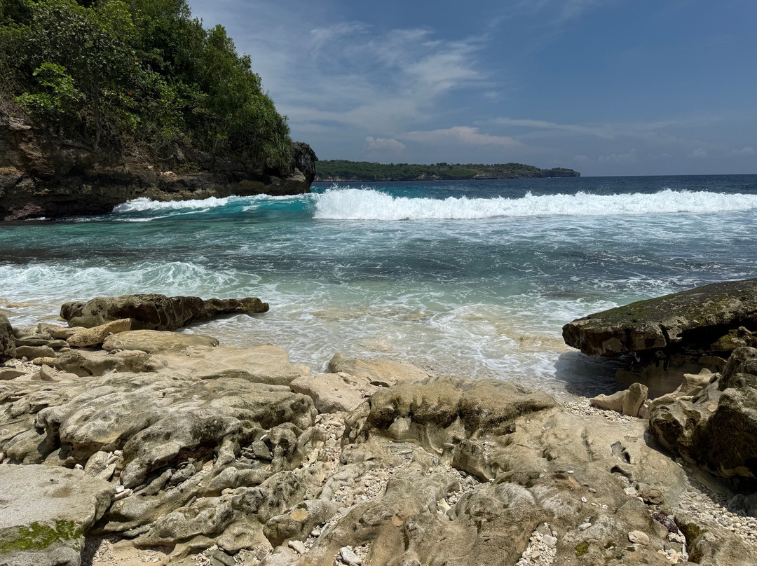 Secret Beach-努沙切宁安岛必去景点