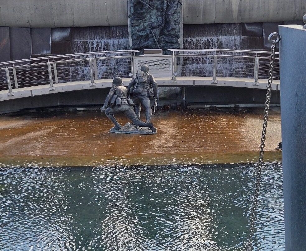 National D-Day Memorial-Bedford必去景点