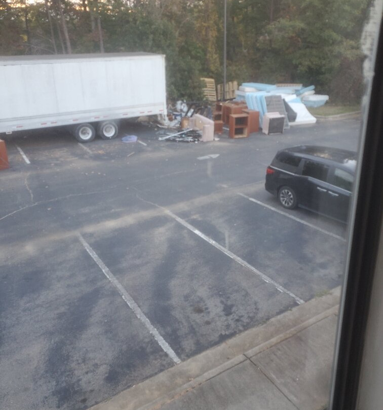 Days Inn by Wyndham Yadkinville主图